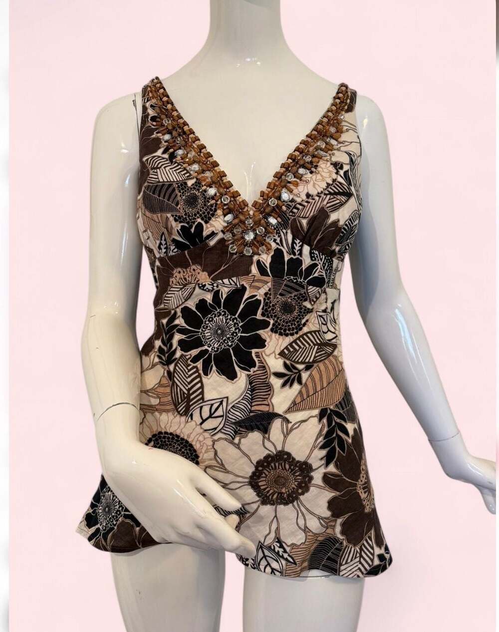 Vintage Cache Beaded Linen Floral V-Neck Sleeveless Top